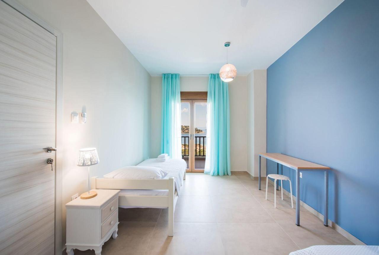 Nereus & Oceanus Beachfront Apartments, Lagonisi Beach #Feelslikehome Ormos Panagias Exterior foto